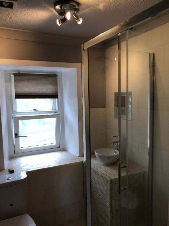 Saracen Head Hotel Beith Zewnętrze zdjęcie